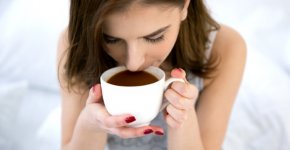 Как кофе влияет на прыщи?