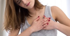 Покалывание в области сердца: основные причины, диагностика, лечение