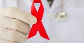 По каким симптомам можно распознать ВИЧ-инфекцию?