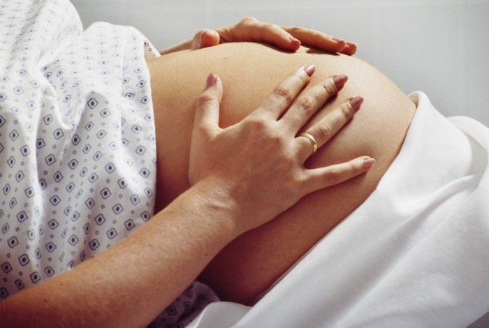Патологические причины болей в районе пупка при беременности